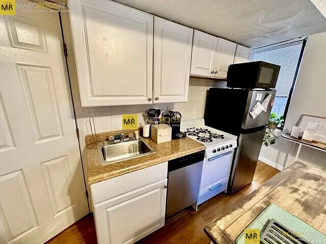 348 North St unit 346-14, Boston, MA 02113 - photo 3