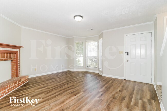 5655 Stonington Trace Pkwy, Stone Mountain, GA 30087 - photo 7