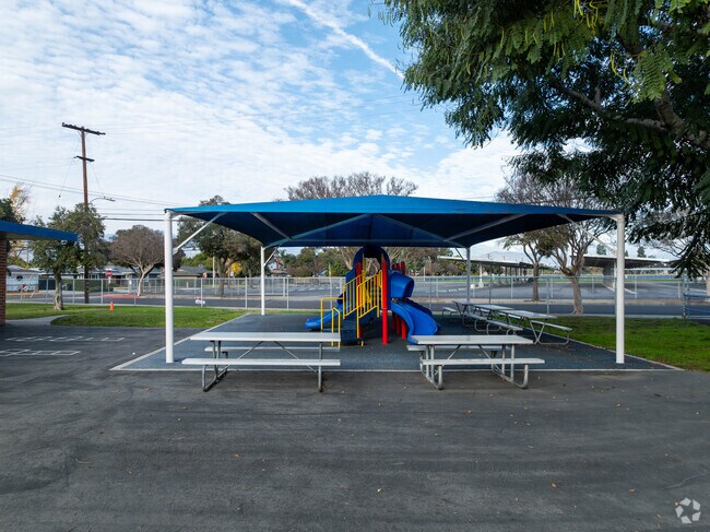 Orangewood Elementary School is a well maintained school.