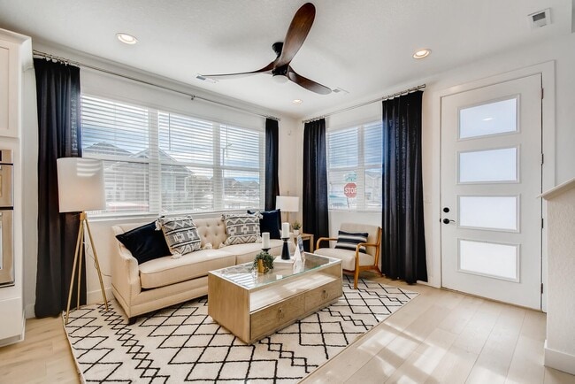 2777 Bear Springs Cir, Longmont, CO 80503 - photo 5