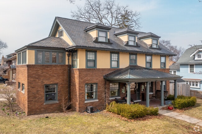 Georgian Colonial-Style Home Near Campus Elementary School