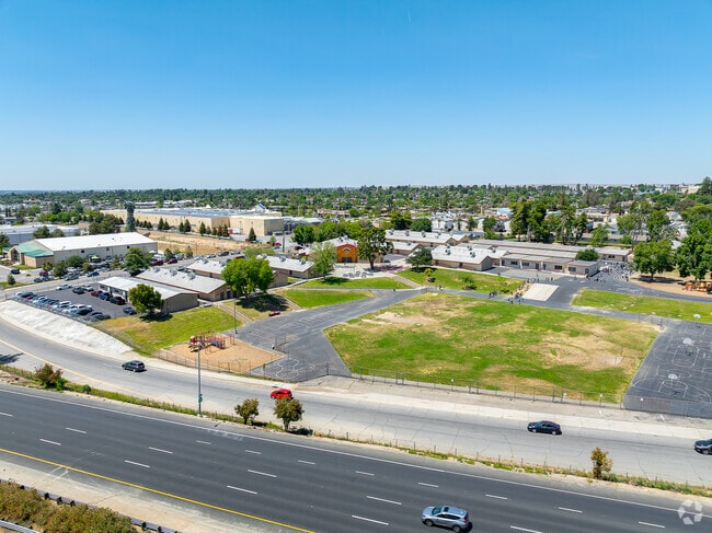 College Heights Elementary offers a sprawling campus when view from above.