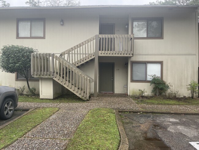 15919 Golf Club Dr unit 109, Crosby, TX 77532 - photo 3