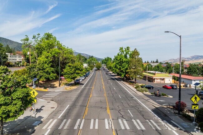 Main Street in Railroad District will get you to many stores, restaurants and parks.