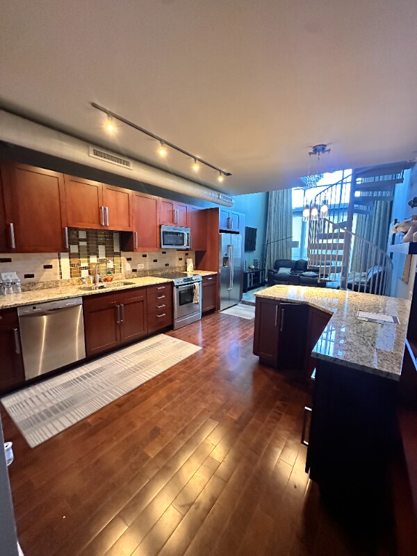 215 N Pine St unit 1402, Charlotte, NC 28202 - photo 2