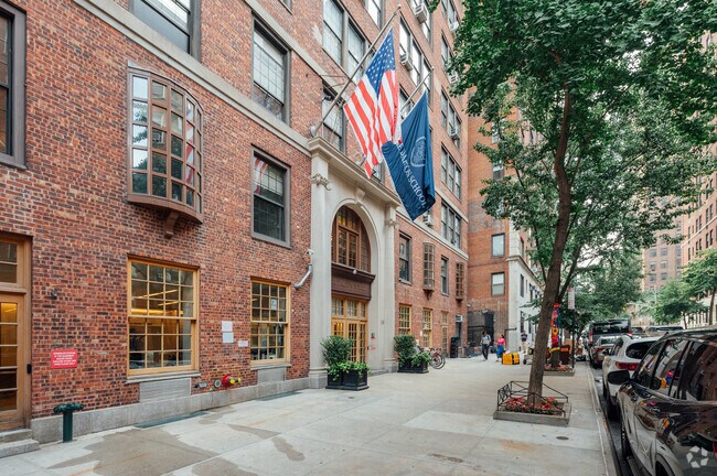 Established in 1919, The Dalton School's enrollment is approximately 1300 students.