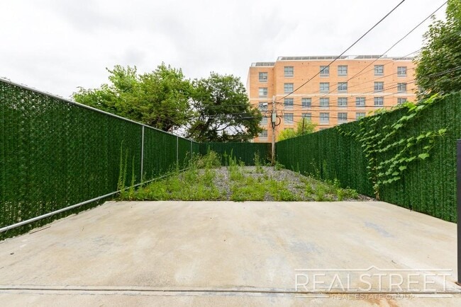 1135 St Marks Ave unit 1B, New York City, NY 11213 - photo 7