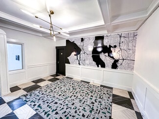 1412 Summit Ave, Seattle, WA 98122