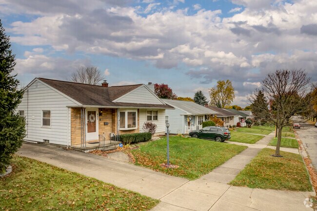 There is a wide variety of home styles in Lansing Avenue Heights.