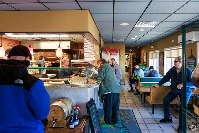 Nina's Pizzeria & Italian Restaurant is the most popular Italian Eatery in Chittenango.