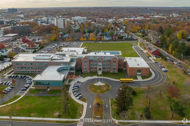 Strawberry Hill School cultivates creativity and academic excellence.