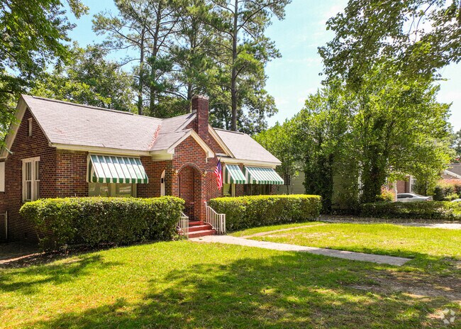 Windemere Springs homes are beautifully and naturally landscaped in Columbia, SC.