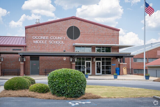 Oconee County Middle School is a top rated school in the state.