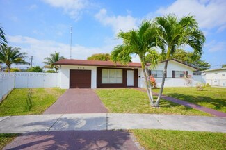 716 NE 7th St, Hallandale Beach, FL 33009