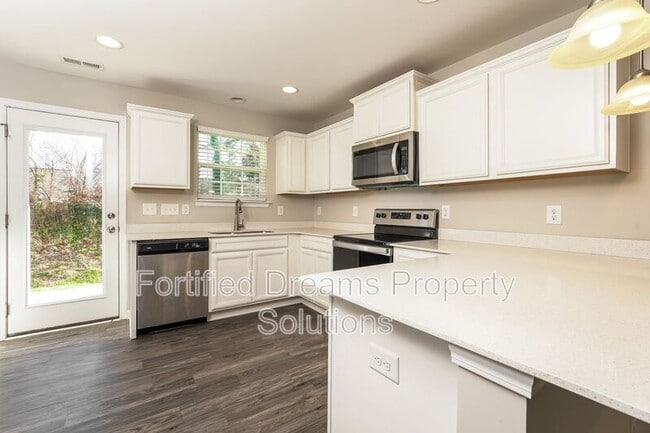 119 Red Plum Ln, Jamestown, NC 27282 - photo 3