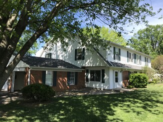942 E Waterloo Dr, Bloomington, IN 47401
