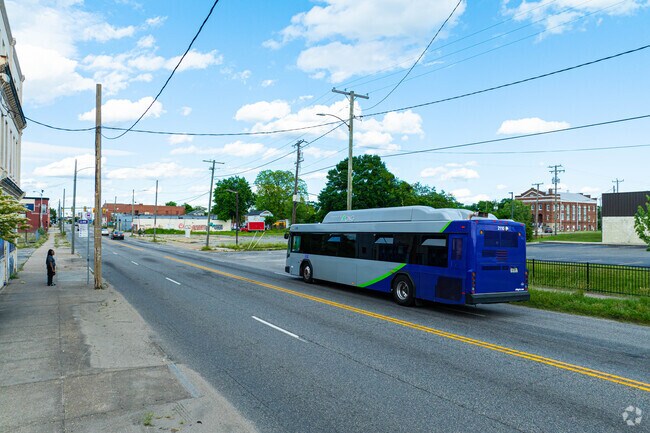 The GRTC bus system brings residents of Swansboro across Richmond.