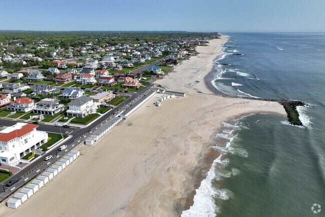The beach in Allenhurst is among the most picturesque on the Jersey Shore.