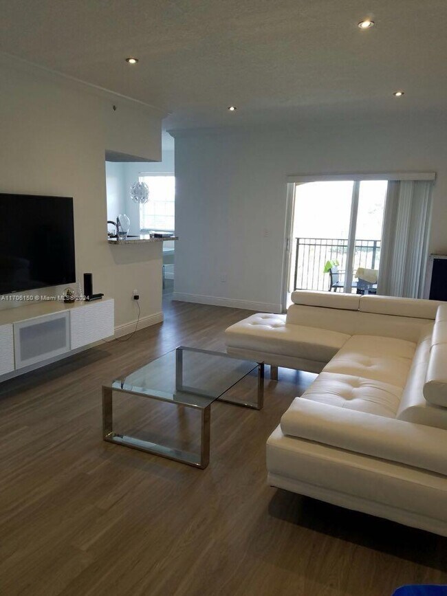 151 SW 117th Ave Unit 9302, Pembroke Pines, FL 33025