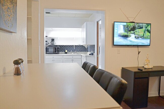 2728 Raeford Rd unit ID1094192P, Orlando, FL 32806 - photo 4