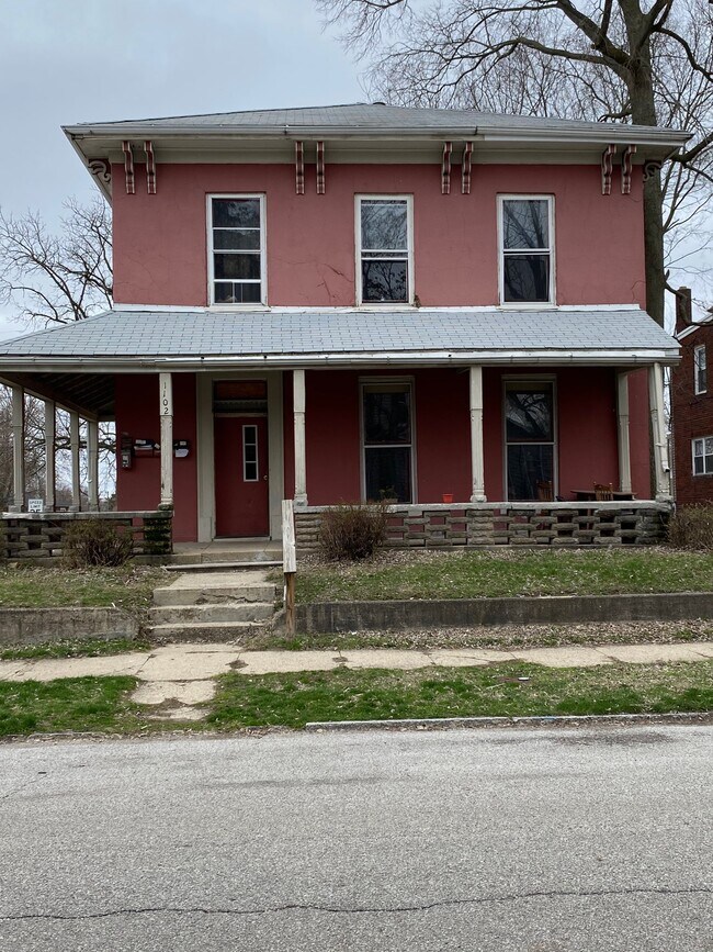 1102 N 10th St, Lafayette, IN 47904