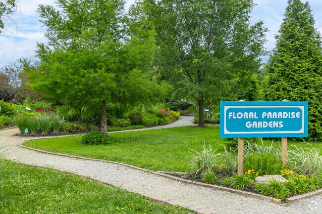 Floral Paradise Gardens was opened in September, 2006 and is designed to provide Delhi Hills residents with a relaxing, colorful setting.