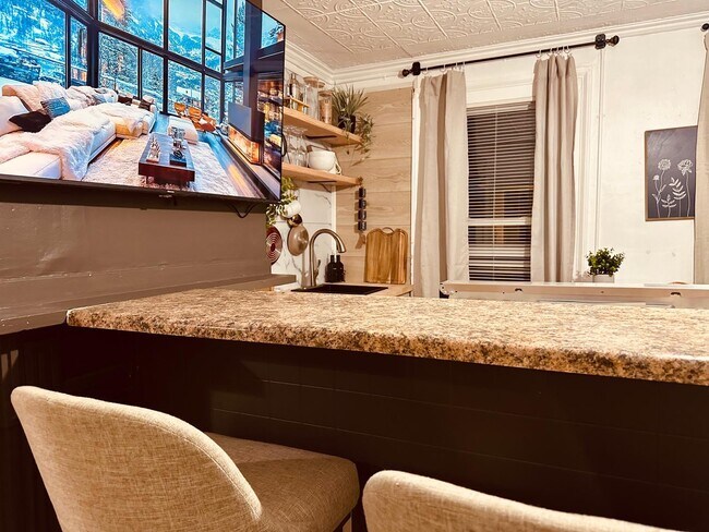 169 W Broadway unit B, Bangor, ME 04401 - photo 4