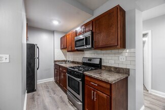 4027 N Kenmore Ave Unit 101, Chicago, IL 60613