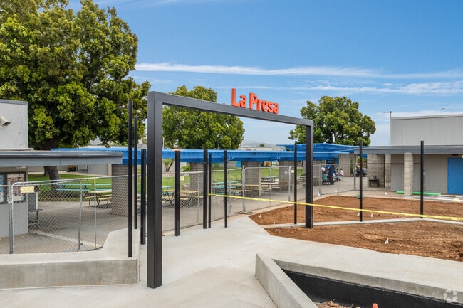 An entrance view to La Presa Elementary.