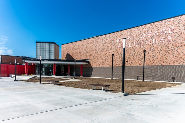 Fort Osage High School recieved a B- from the school grading website Niche.