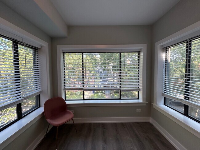 1000 Crain St unit 1138-2, Evanston, IL 60202 - photo 7