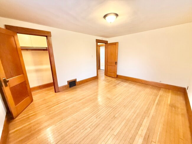 1208 19th St NW, Canton, OH 44709 - photo 4