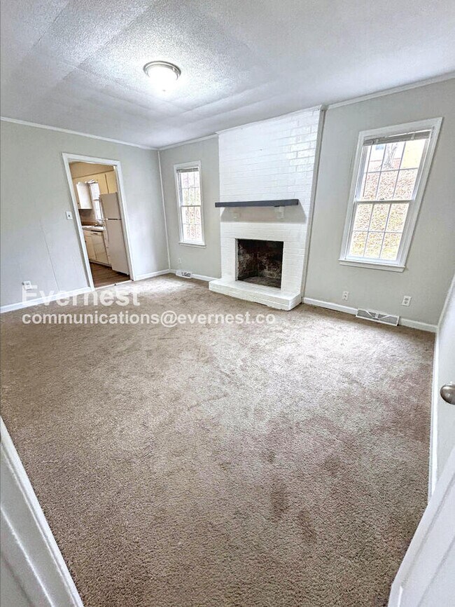 561 Brightsfield Ct, Rural Hall, NC 27045 - photo 5