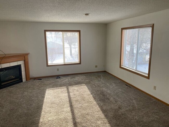 106 5th Ave S unit 2, Cold Spring, MN 56320 - photo 2