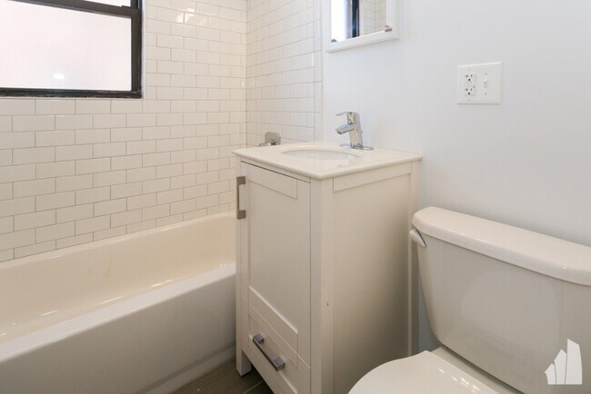 2639 N Spaulding Ave unit 2641.5-3N, Chicago, IL 60647 - photo 7