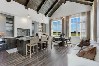 148 Celine Ln Unit 22, Yaphank, NY 11980