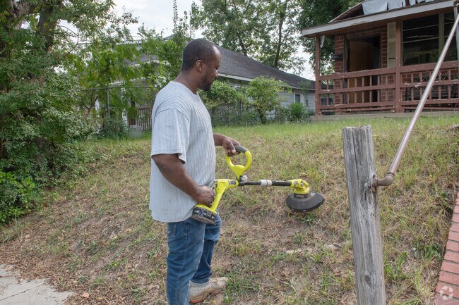 Pride in your community means keeping the neighborhood clean and well kept in Bealls Hill.