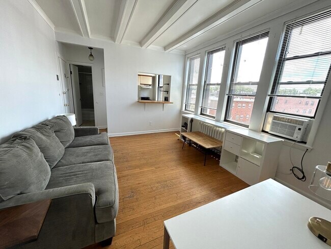 24 Commonwealth Ave unit 1, Boston, MA 02116 - photo 6