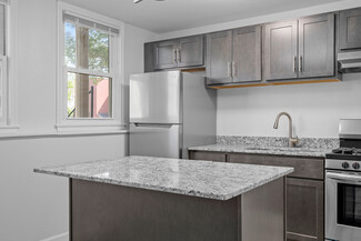 706 E Academy St, Owatonna, MN 55060