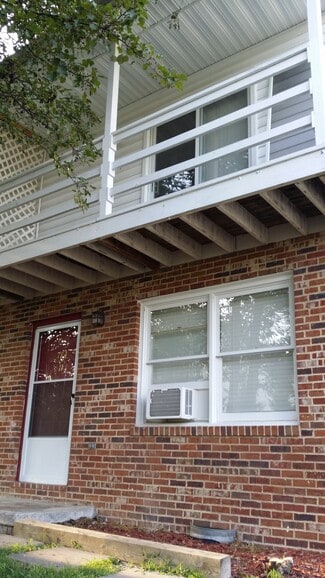 895 Newtown Ct Unit 1, Stephens City, VA 22655