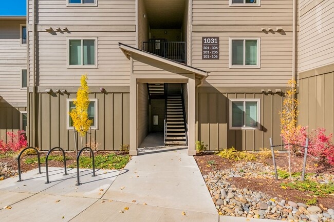 Harmona Heights Apartments, Salem, OR 97302 - photo 3