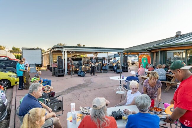 Enjoy a fresh meal and live music on Friday at Milberger Farm in Salt Creek Pueblo.