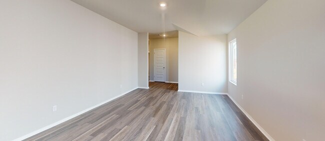 316 NW 67th Ave, Bentonville, AR 72713 - photo 5