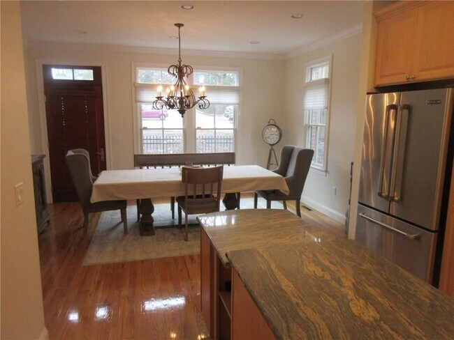 270 Waterman St, Providence, RI 02906 - photo 5