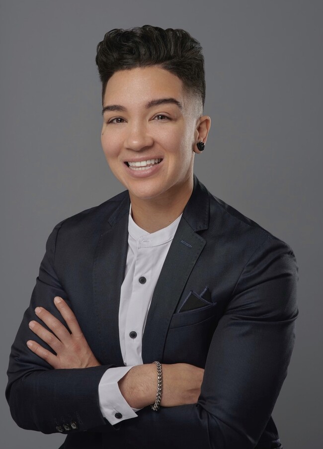 Agent Photo