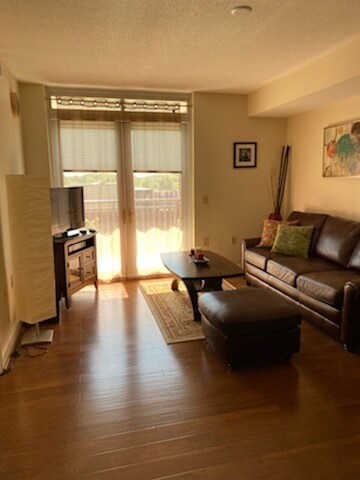 11760 Sunrise Valley Dr Unit 305, Reston, VA 20191