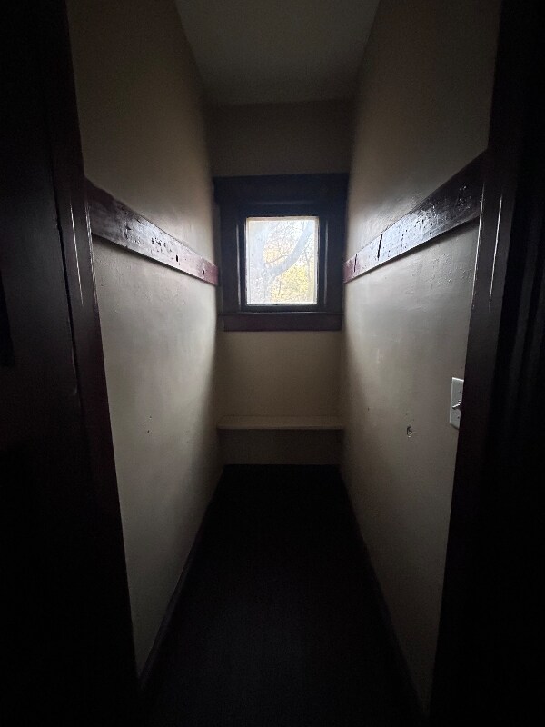 1331 E 86th St, Cleveland, OH 44106 - photo 4