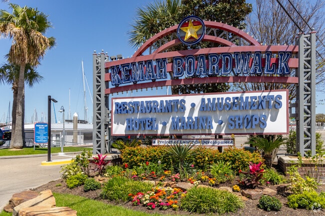 Kemah Boardwalk is right next to the Clear Lake Shores neighborhood.
