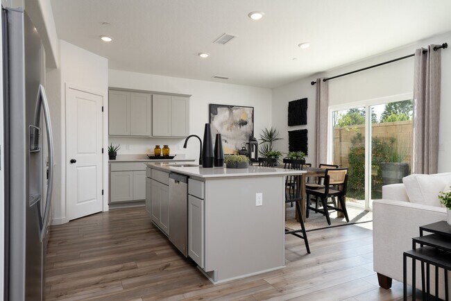 6265 W Austin Way unit 36581671, Fresno, CA 93723 - photo 6