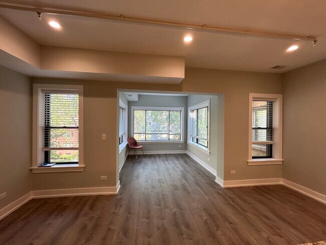 1000 Crain St unit 1138-2, Evanston, IL 60202 - photo 3